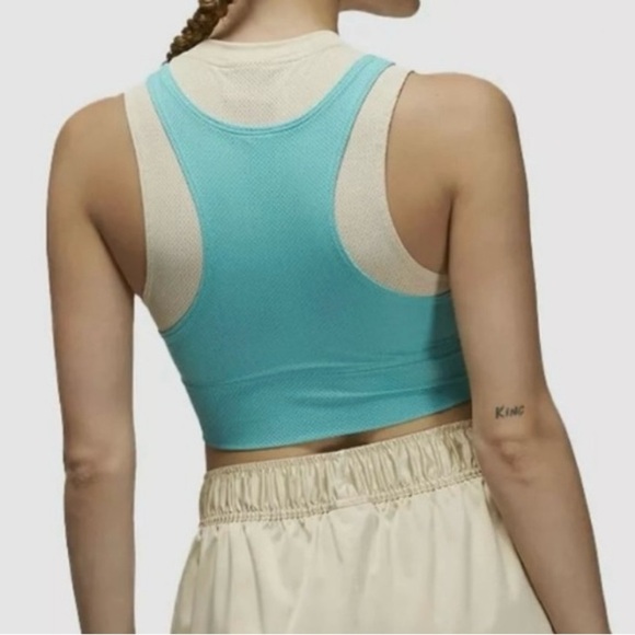 Sport bra bundle for women Size XS - Picture 4 of 16